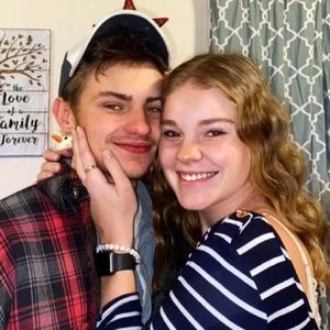 Meet your Posher, Wyatt